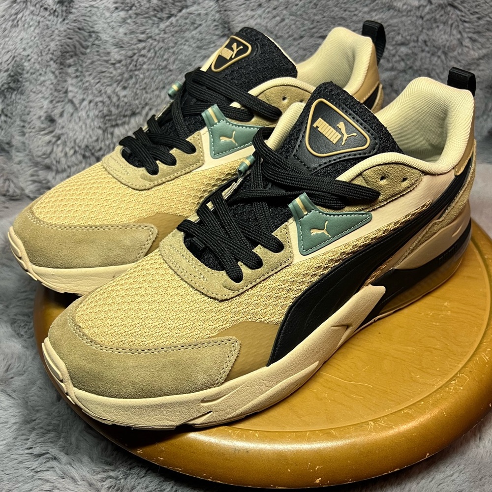 Men’s size 11 Puma Viz2k Tan shoes New